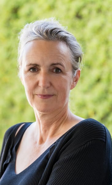 Prof. Almut Grüntuch-Ernst